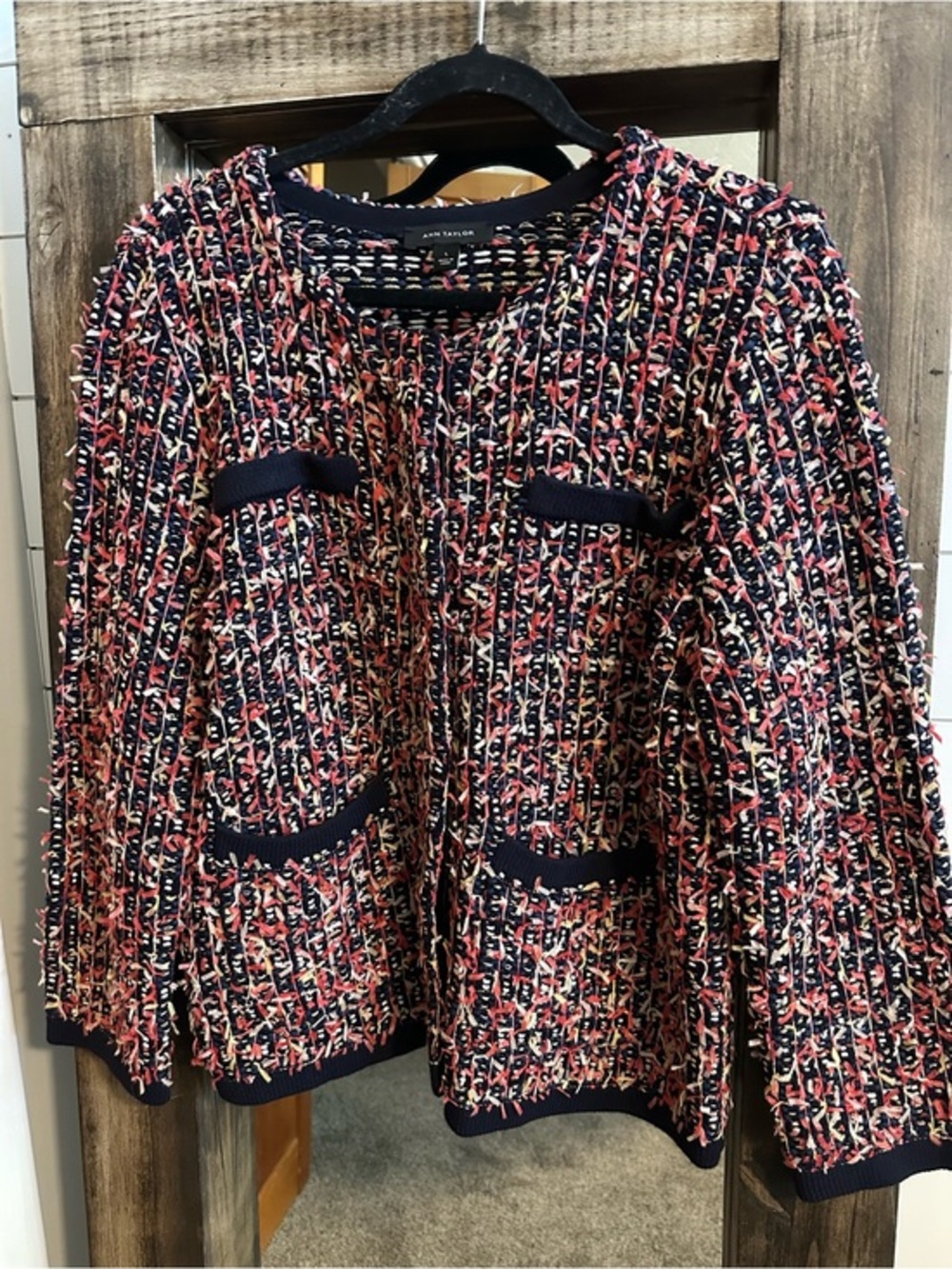 Ann Taylor Textured Bouclé Knit Cardigan Jacket Navy Pink Gold L Quiet Luxury